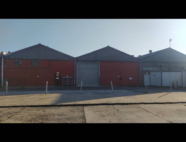 1,058M² WAREHOUSE TO LET IN EPPING INDUSTRIAL